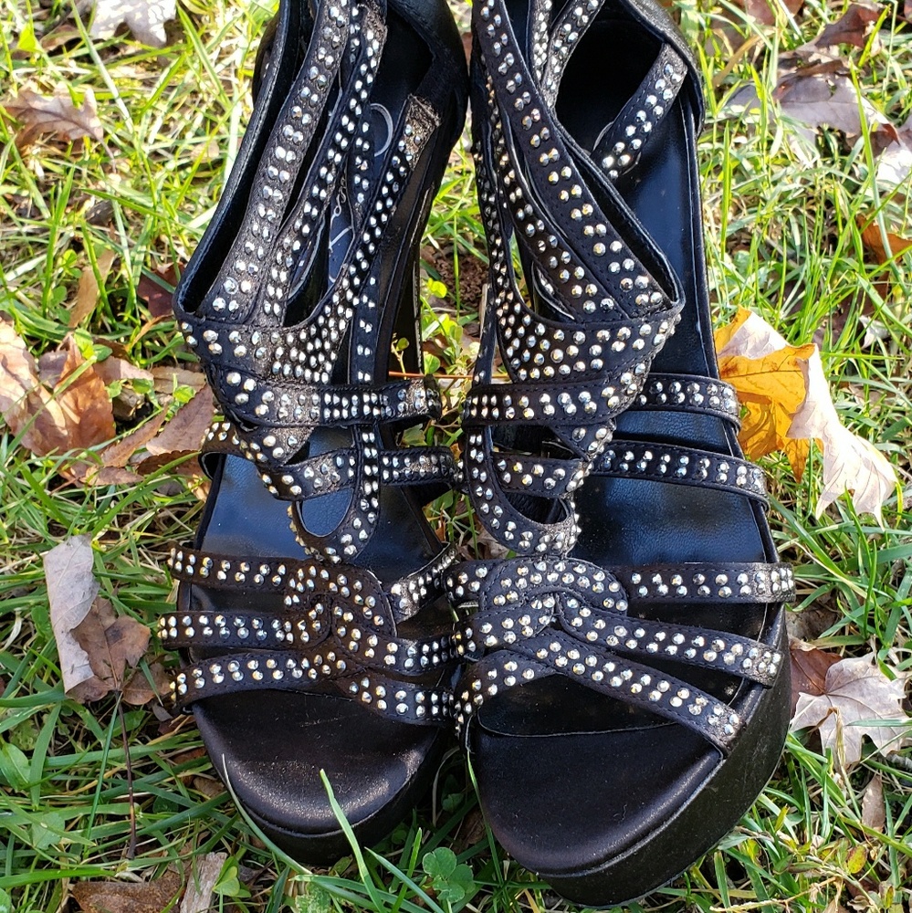 Formal JS heels